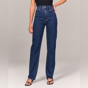 Abercrombie & Fitch: Ultra High Rise 90s Straight Jean